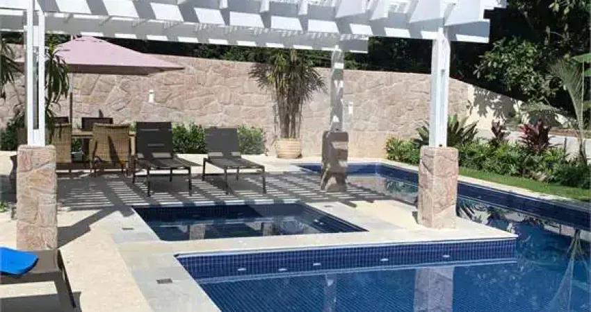 Casa em condomínio fechado com 5 quartos à venda na Rua Eurico Gaspar Dutra, 22, Parque Primavera, Carapicuíba