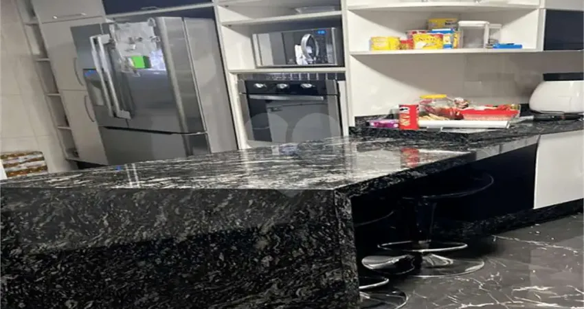 Casa com 3 quartos à venda na Rua Hamburgo, 172, Vila Gustavo, São Paulo