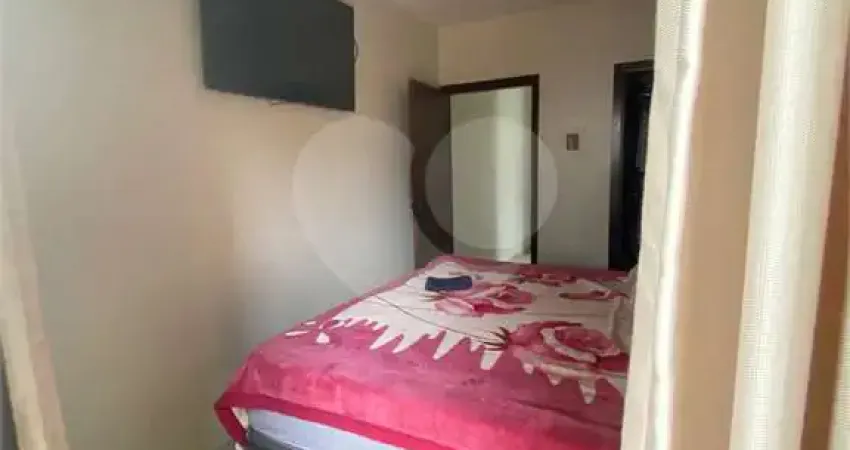 Casa com 3 quartos à venda na Rua Gelásio Pimenta, 208, Vila Antonina, São Paulo