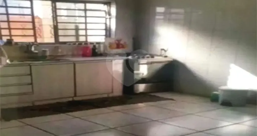 Casa com 4 quartos à venda na Rua José Berto da Silva, 2, Ayrosa, Osasco