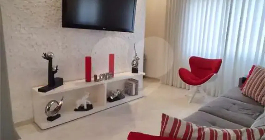 Casa em condomínio fechado com 2 quartos à venda na Rua Ibitinga, 671, Vila Bertioga, São Paulo