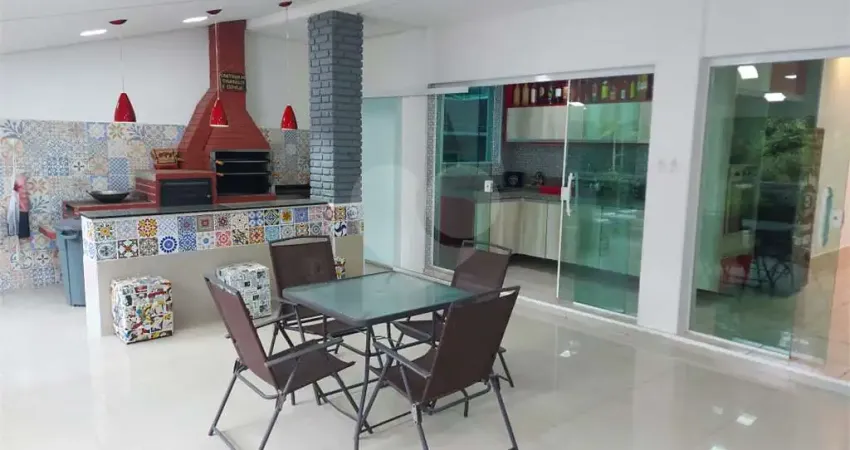 Casa em condomínio fechado com 4 quartos à venda na Estrada do Itapeti, 100, Parque Residencial Itapeti, Mogi das Cruzes