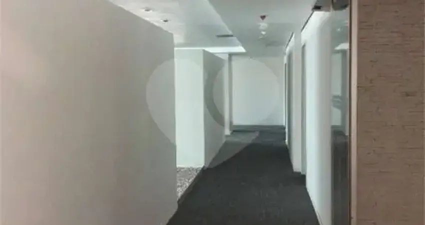 Sala comercial para alugar na Avenida Maria Coelho Aguiar, 215, Jardim São Luís, São Paulo
