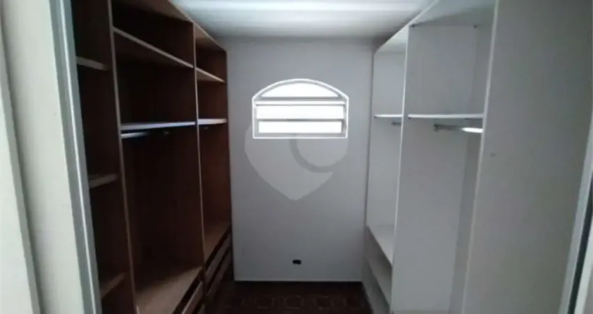 Casa com 3 quartos à venda na Rua Capitão Militão, 203, Vila Santa Clara, São Paulo