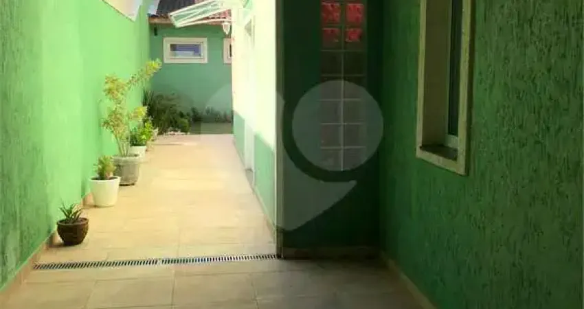 Casa com 4 quartos à venda na Rua Liz das Lagoas, 43, Parque das Árvores, São Paulo