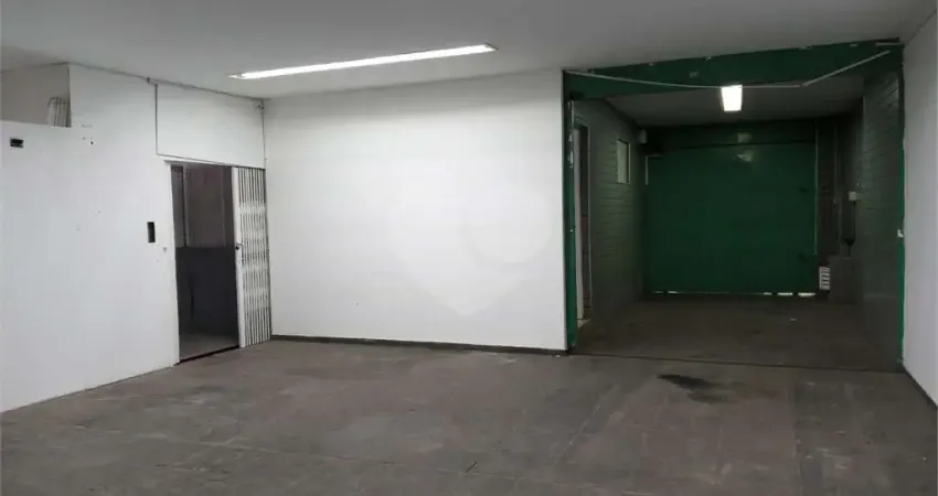 Casa para alugar na Rua Cesário Ramalho, 487, Cambuci, São Paulo