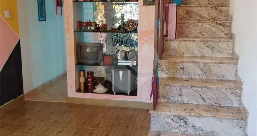 Casa com 3 quartos à venda na Rua Marco Bertuolo, 109, Vila das Mercês, São Paulo