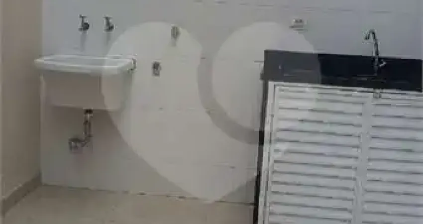 Casa com 3 quartos à venda na Rua Fernão Lopes de Camargo, 405, Vila Darli, São Paulo