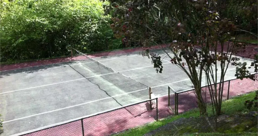 Chácara / sítio com 5 quartos à venda na Estrada Taguai, 208, Chácara do Refúgio, Carapicuíba