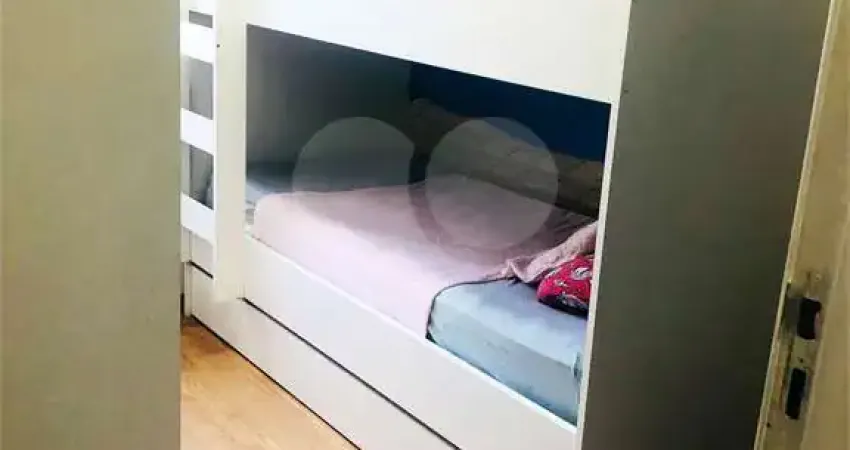 Casa em condomínio fechado com 2 quartos à venda na Rua Irmã Emerenciana, 1202, Vila Nilo, São Paulo