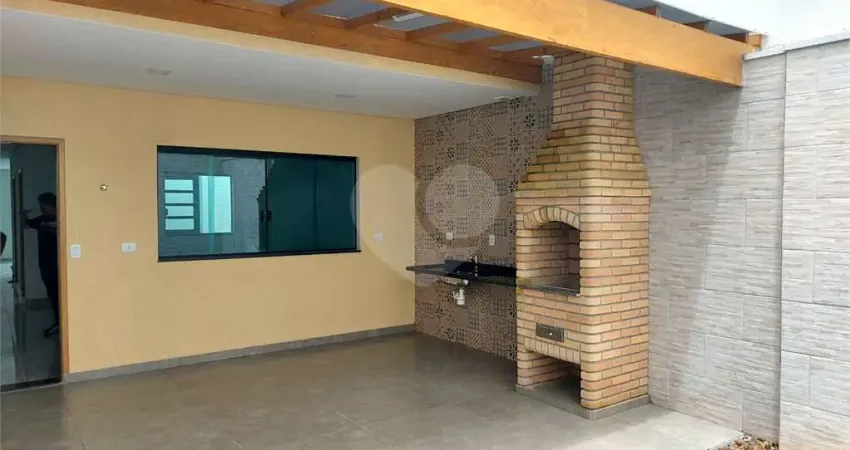 Casa com 3 quartos à venda na Rua Bartira, 167, Vila Curuçá, Santo André