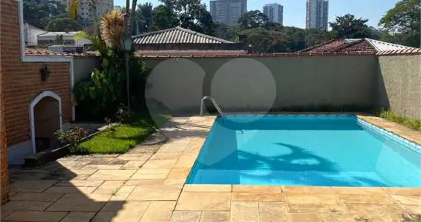 Casa com 3 quartos à venda na Rua Tauari, 59, Santo Amaro, São Paulo