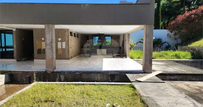 Casa em condomínio fechado com 4 quartos à venda na Avenida Barretos, 721, Residencial Tamboré, Barueri