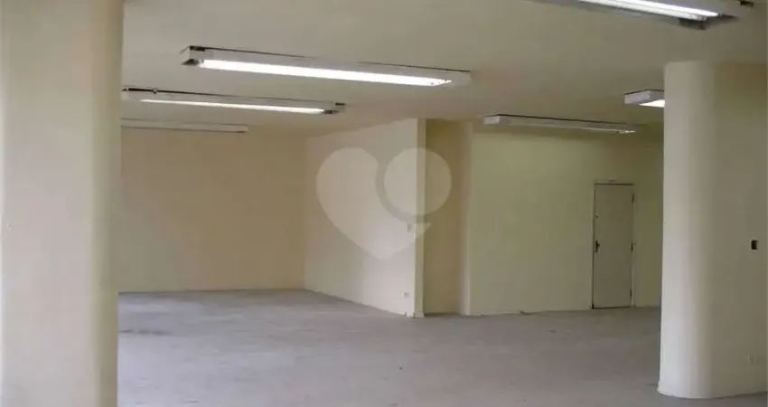 Barracão / Galpão / Depósito para alugar na Avenida de Pinedo, 877, Socorro, São Paulo