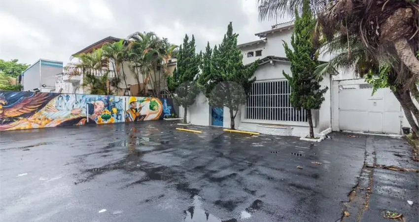 Casa com 1 quarto à venda na Avenida Rebouças, 2835, Pinheiros, São Paulo