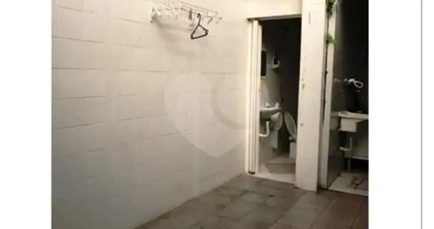 Casa à venda na Rua Carlos Steinen, 504, Paraíso, São Paulo
