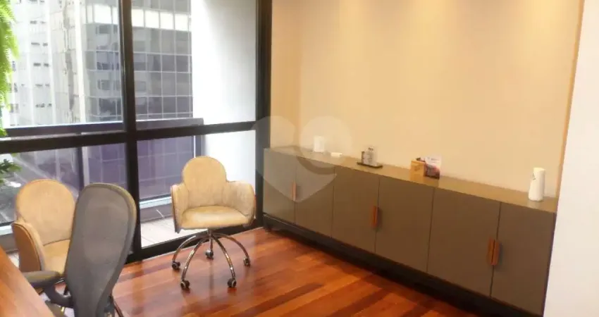 Sala comercial à venda na Alameda Santos, 2326, Cerqueira César, São Paulo