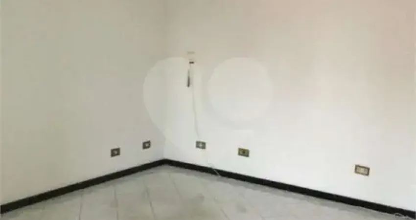 Casa com 3 quartos à venda na Avenida Nova América, 56, Jardim Santa Cecília, Guarulhos