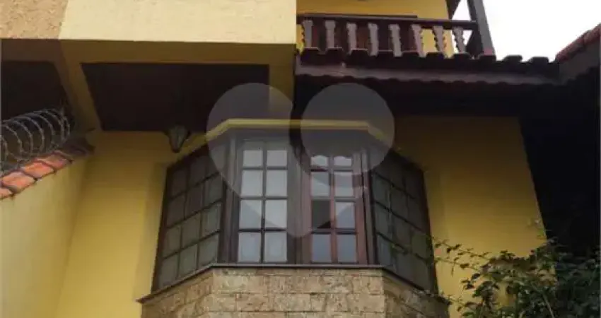 Casa com 3 quartos à venda na Avenida Nova América, 56, Jardim Santa Cecília, Guarulhos