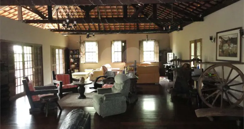 Casa com 9 quartos à venda na Rua Monte Hermon, 60, Parque Morumbi, Mogi das Cruzes