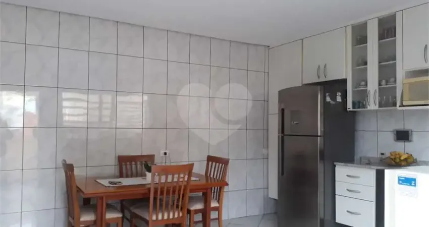 Casa com 2 quartos à venda na Rua Doutor Alcides Cintra Bueno Filho, 63, Vila Amália (Zona Norte), São Paulo