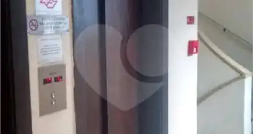Sala comercial à venda na Rua Conselheiro Crispiniano, 398, República, São Paulo