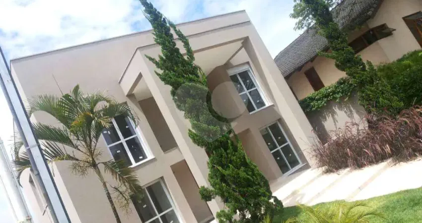 Casa em condomínio fechado com 4 quartos à venda na Alameda das Camélias, 589, Alphaville, Santana de Parnaíba