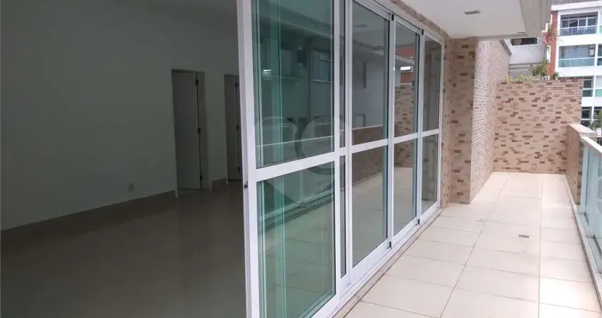 Apartamento com 3 quartos à venda na Rua Coronel Pedro Arbues, 199, Ponta da Praia, Santos