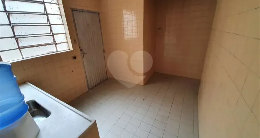 Casa com 5 quartos para alugar na Avenida da Aclimação, 598, Aclimação, São Paulo