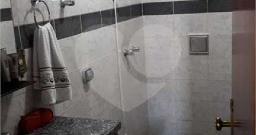 Apartamento com 3 quartos à venda na Rua Sao Paulo, 134, Vila Santa Terezinha, Várzea Paulista