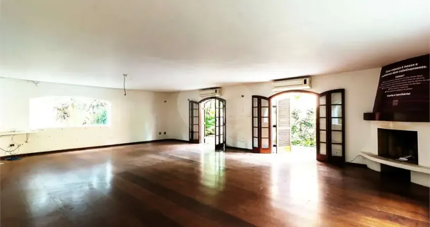 Casa com 4 quartos à venda na Rua Cipriano Juca, 105, Jardim das Bandeiras, São Paulo