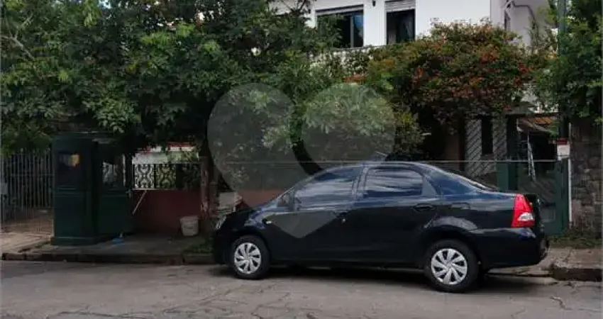 Casa com 4 quartos à venda na Rua Plínio de Morais, 153, Sumaré, São Paulo
