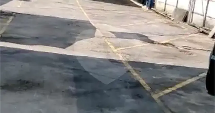 Terreno à venda na Rua Duarte, 65, Vila Mazzei, São Paulo