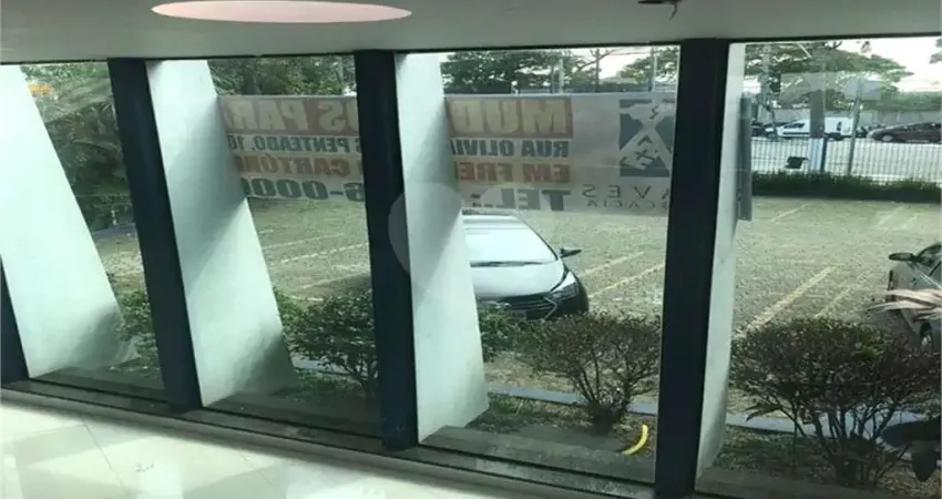 Prédio para alugar na Avenida Interlagos, 5986, Interlagos, São Paulo