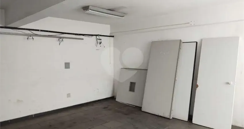 Sala comercial à venda na Rua Francisca Biriba, 601, Santa Teresinha, São Paulo