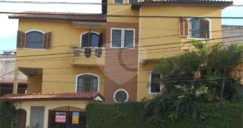 Casa com 5 quartos à venda na Rua Noel Rosa, 667, Jardim Pinhal, Guarulhos