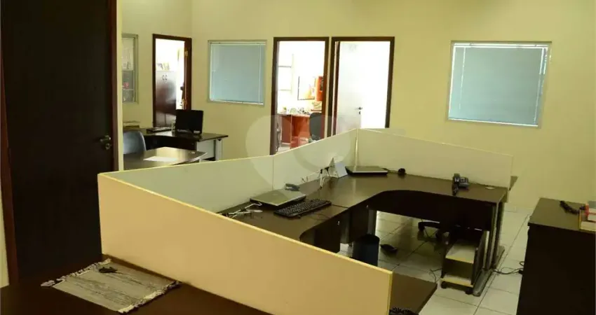 Prédio à venda na Rua Tília, 197, Jardim das Flores, Osasco