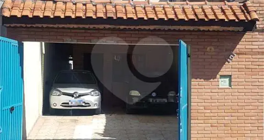 Casa com 3 quartos à venda na Rua da Laguna, 161, Vila Santa Terezinha, Várzea Paulista