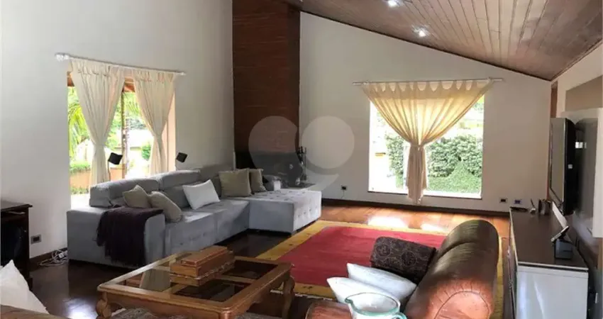 Casa em condomínio fechado com 4 quartos à venda na Rua Estados Unidos, 313, Recanto Impla, Carapicuíba
