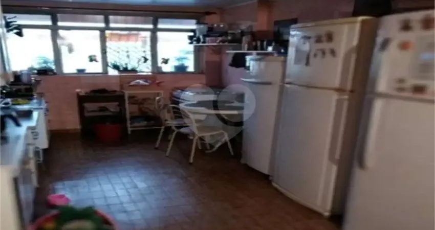 Casa com 3 quartos à venda na Rua Doutor Takeo Hashiba, 92, Jaçanã, São Paulo