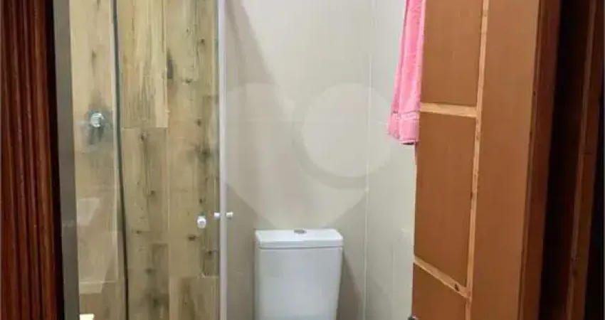 Casa em condomínio fechado com 3 quartos à venda na Rua Solidônio Leite, 1190, Vila Ivone, São Paulo