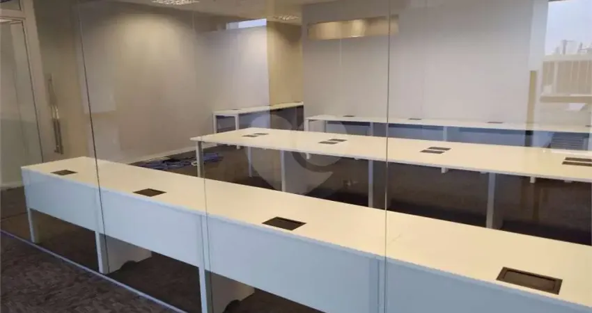 Sala comercial à venda na Rua Fradique Coutinho, 30, Pinheiros, São Paulo