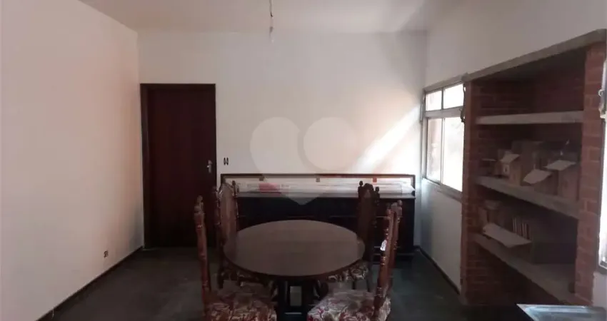 Casa com 3 quartos à venda na Rua Antônio da Costa Dias, 391, Vila Friburgo, São Paulo