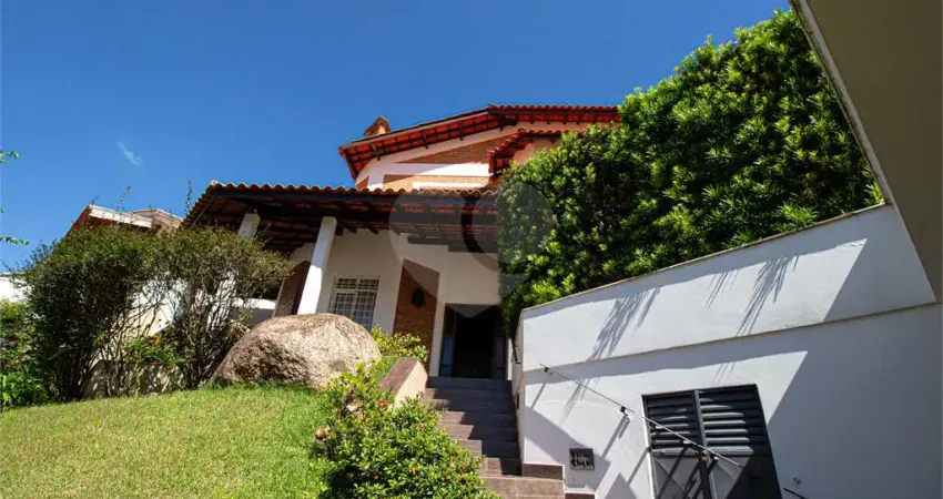 Casa com 1 quarto à venda na Rua Jornalista José Hipólito da Silva, 173, Esplanada Mendes Moraes, São Roque