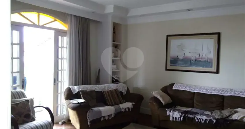 Casa com 3 quartos à venda na Rua Manoel Siqueira Gonçalves, 102, Jardim D'Abril, Osasco