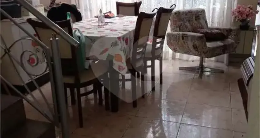 Casa com 3 quartos à venda na Avenida Antônio César Neto, 95, Guapira, São Paulo