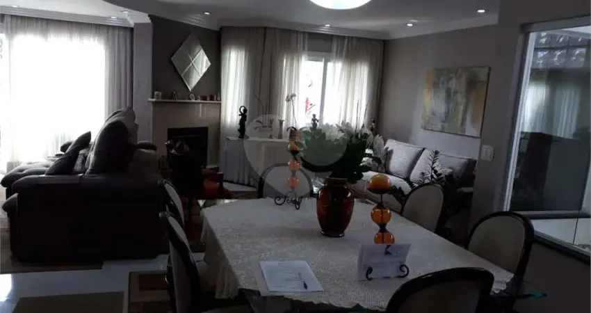 Casa com 3 quartos à venda na Rua Hélio Zilman, 6, Água Fria, São Paulo