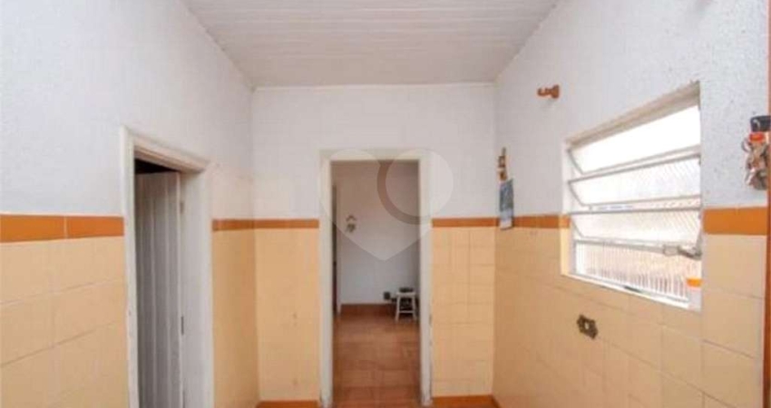 Casa com 2 quartos à venda na Rua Manoel João Pereira, 210, Vila Matilde, São Paulo