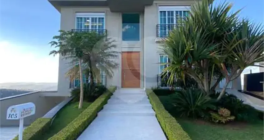 Casa em condomínio fechado com 5 quartos à venda na Alameda das Pitangueiras, 105, Alphaville, Santana de Parnaíba