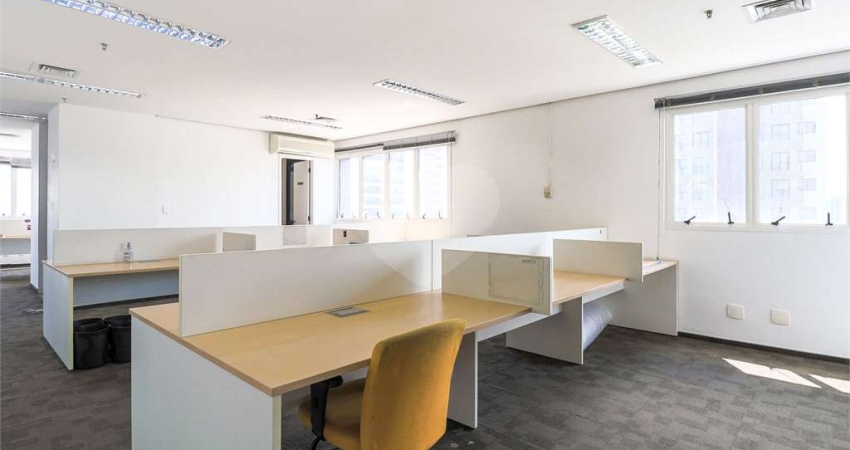 Sala comercial para alugar na Avenida Vereador José Diniz, 3720, Santo Amaro, São Paulo